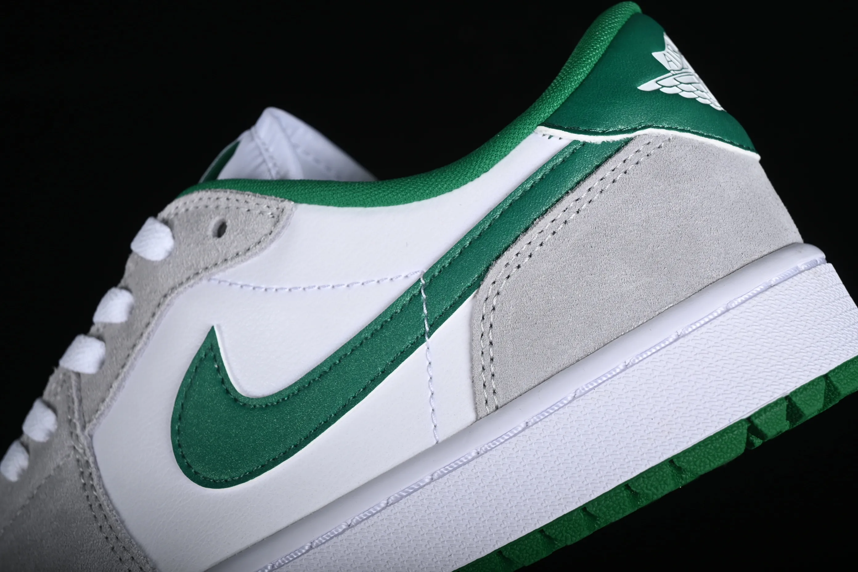 All categories Air Jordan Jordan series basketball shoes Air Jordan 1 Low G version pure original Air Jordan 1 Low Golf AJ1 Joe 1 new golf version gray white green color DD9315-112